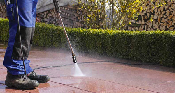 EXTÉRIEURS : Nettoyage Pavé/Dallage, Hydrofuge et revêtement extérieur - Nous intervenons Sur Liège en Belgique - HV TOITURE FACADE LIEGE