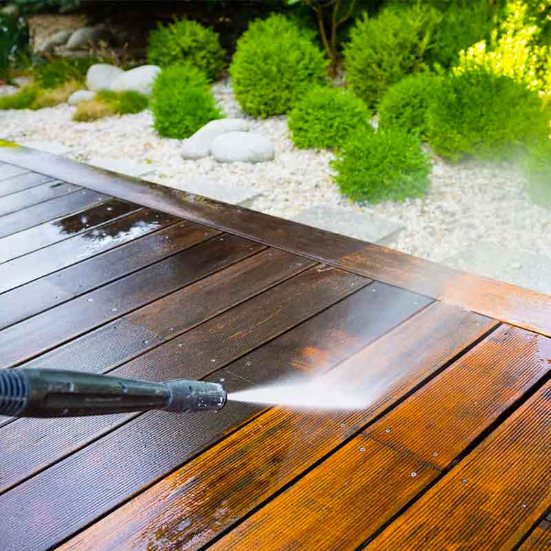 Nettoyage Pavé, Dallage et Muret pour redonner vie à votre extérieur. Un bel aspect extérieur. Intervention Sur Liège en Belgique - HV Toiture Façade Liège