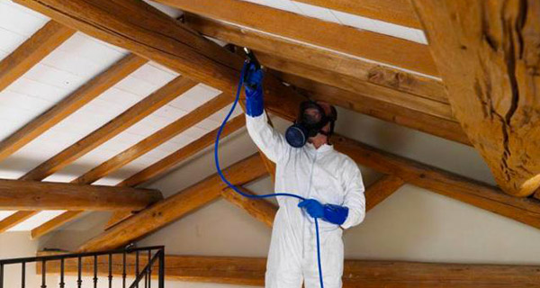 TOITURE : Couverture, zinguerie, gouttières, étanchéité et isolation toiture, démoussage hydrofuge. Sur Liège en Belgique - HV Toiture Façade Liège